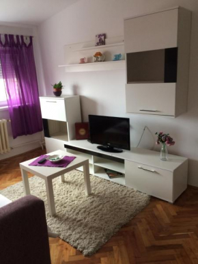 Tami Apartment